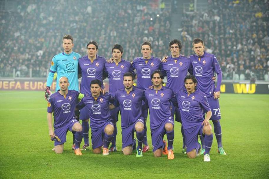 La Fiorentina schierata allo Juventus Stadium. Lapresse